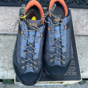 Asolo Pipe GV.  Mens 10/EU43 2/3.